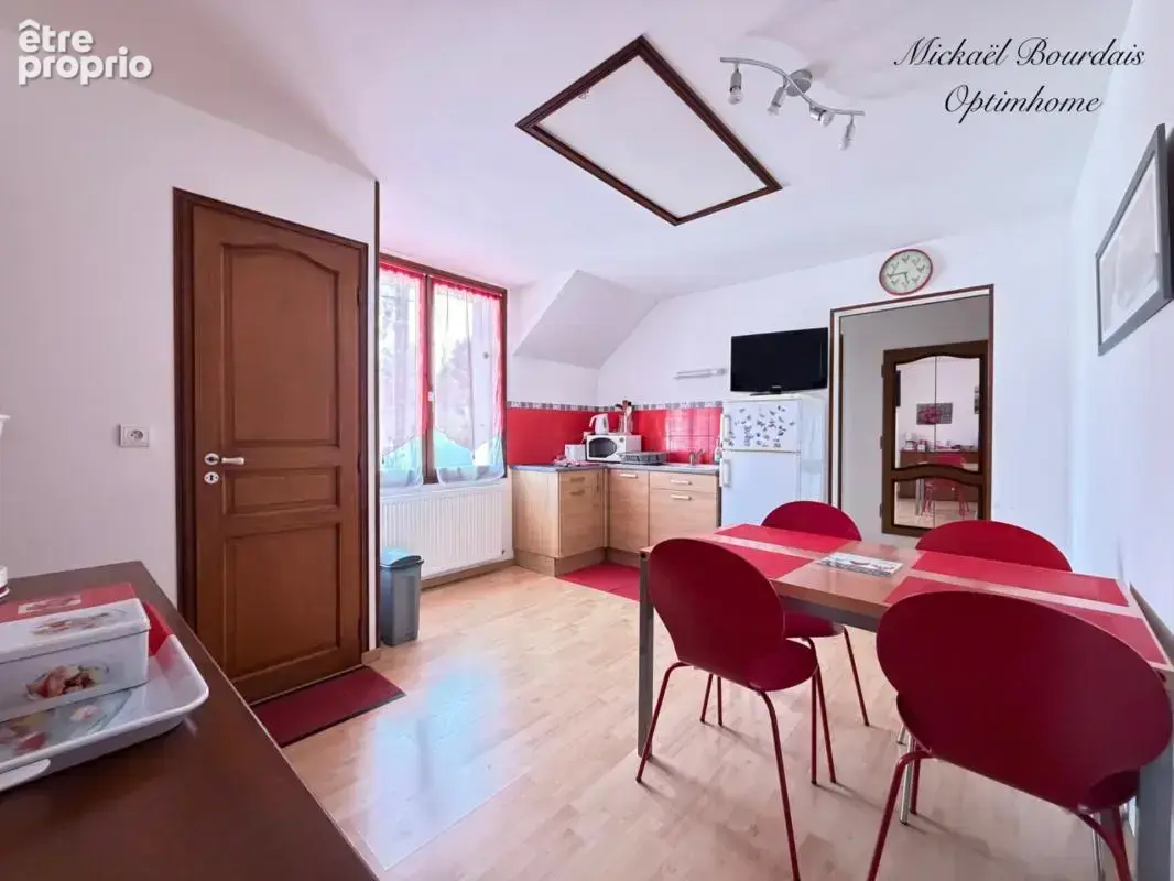  Maison familiale de caractère 190 m2 – 5 chambres – Environnement calme – Proche centre de La Flèche - photo 9