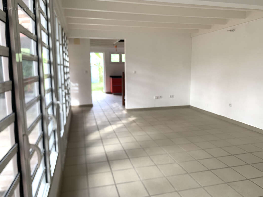 Maison à LES TROIS-ILETS