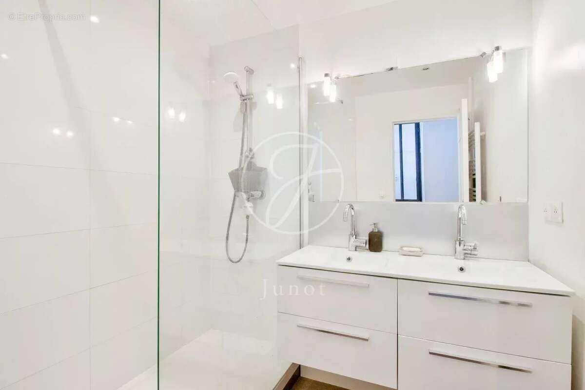 Appartement à SAINT-GERMAIN-EN-LAYE