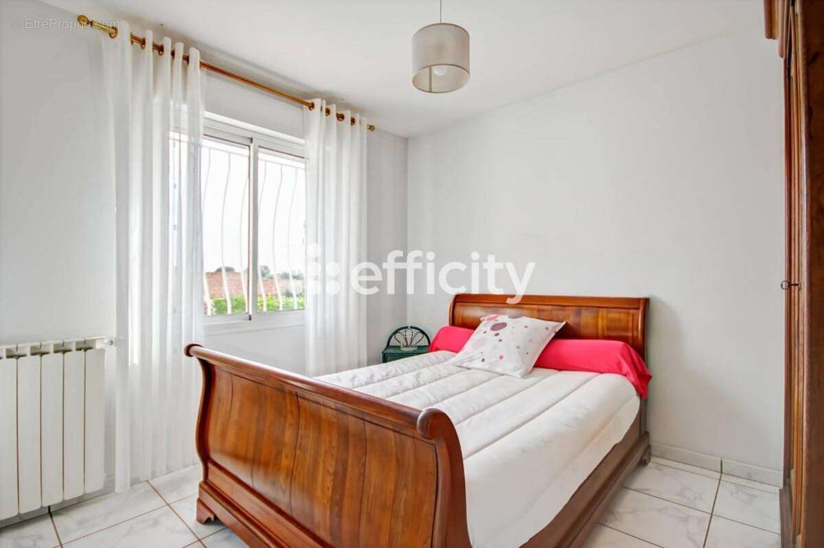 Maison à VILLEVEYRAC