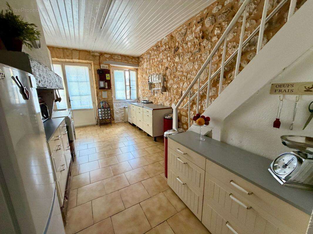 Maison de village - photo 6