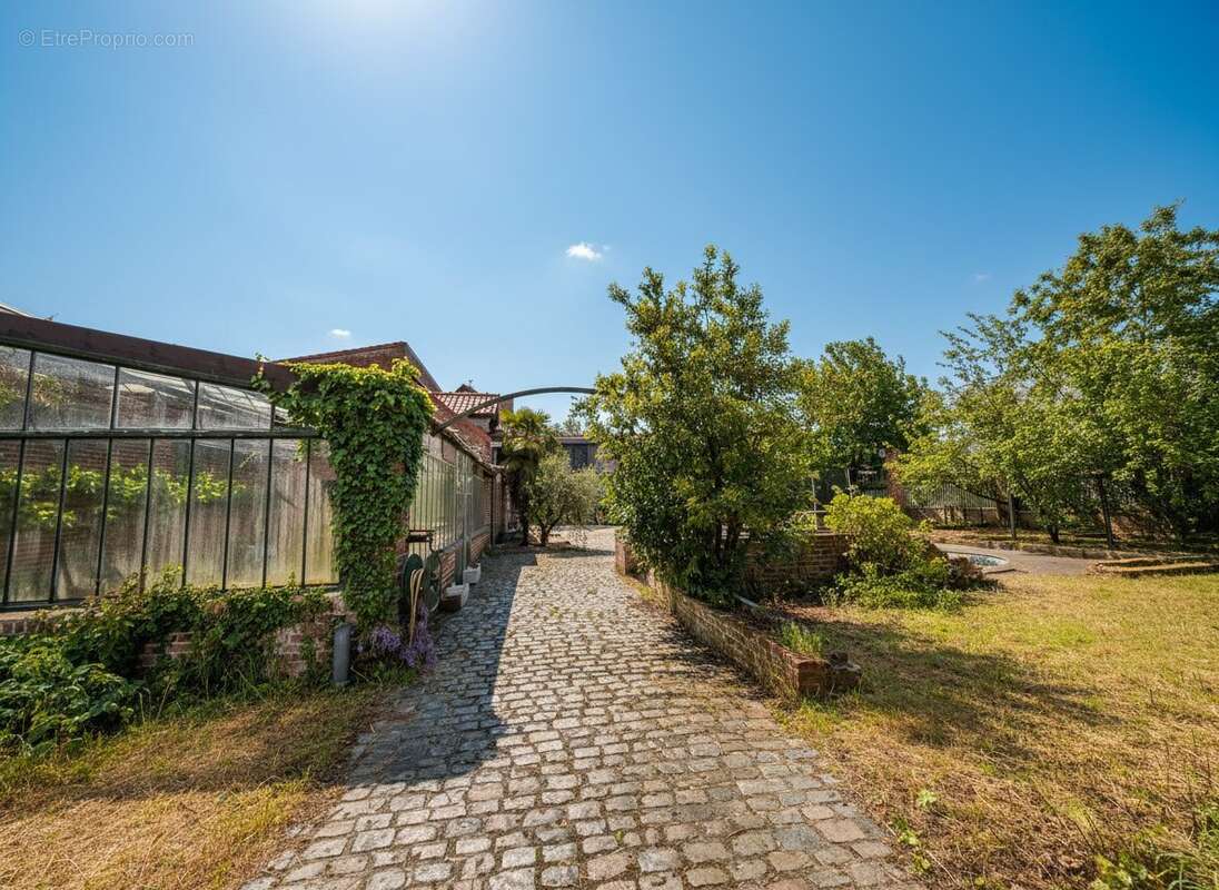 Maison à WAMBRECHIES