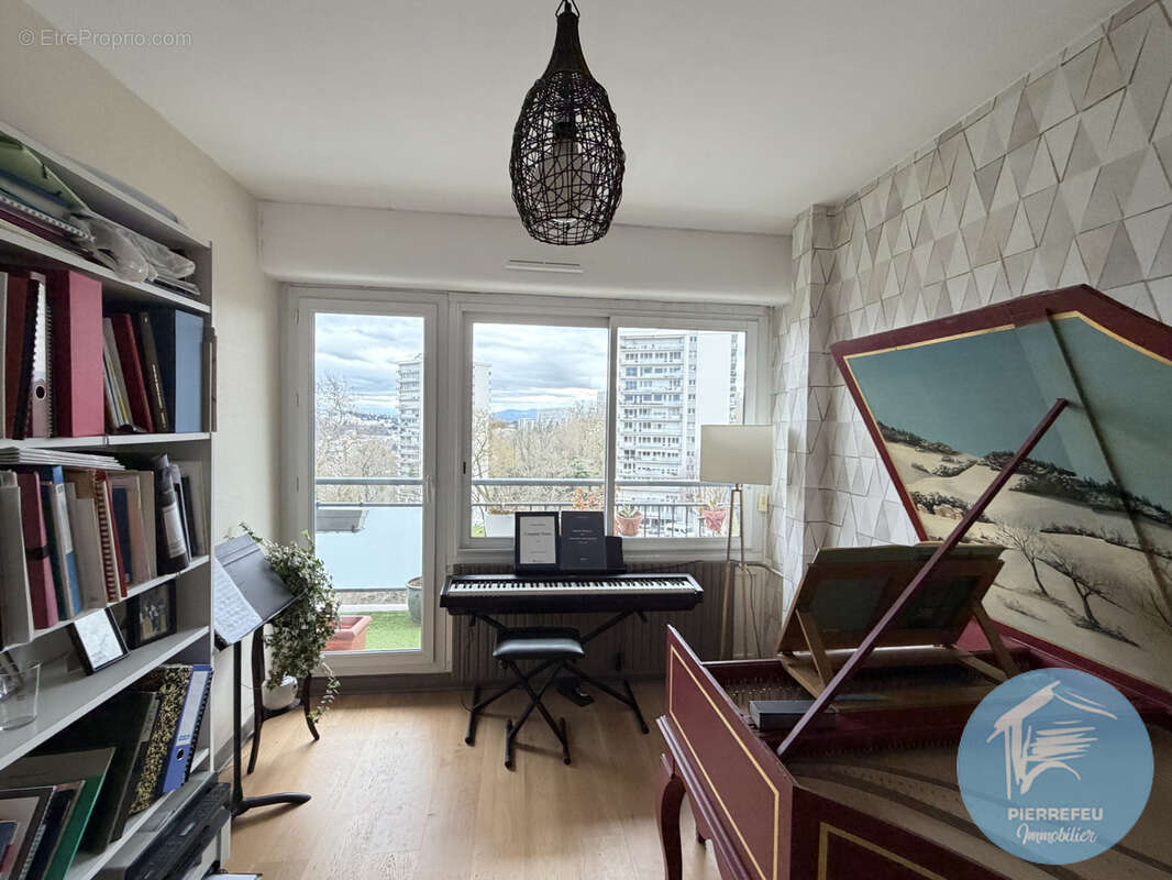 Appartement à LYON-9E