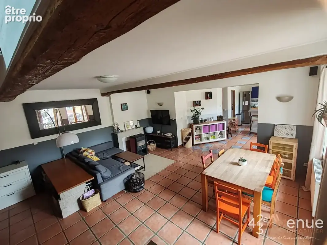 Maison 5 pièces 126 m² à vendre à Cellieu (42320) - photo 3
