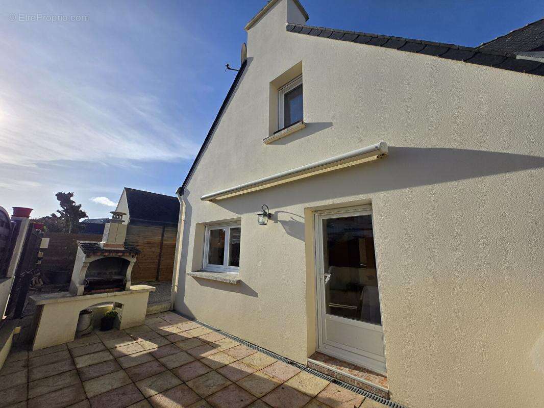 Maison à PLOUHINEC