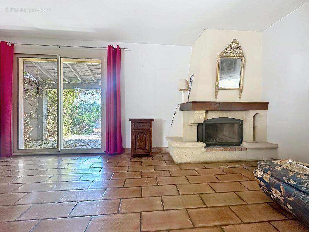Sur les hauteurs d'aramon maison indivduelle t6 165m ² sur 886 m² - photo 7