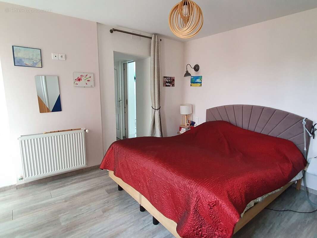 Maison 134 m² à Rioux  - photo 9