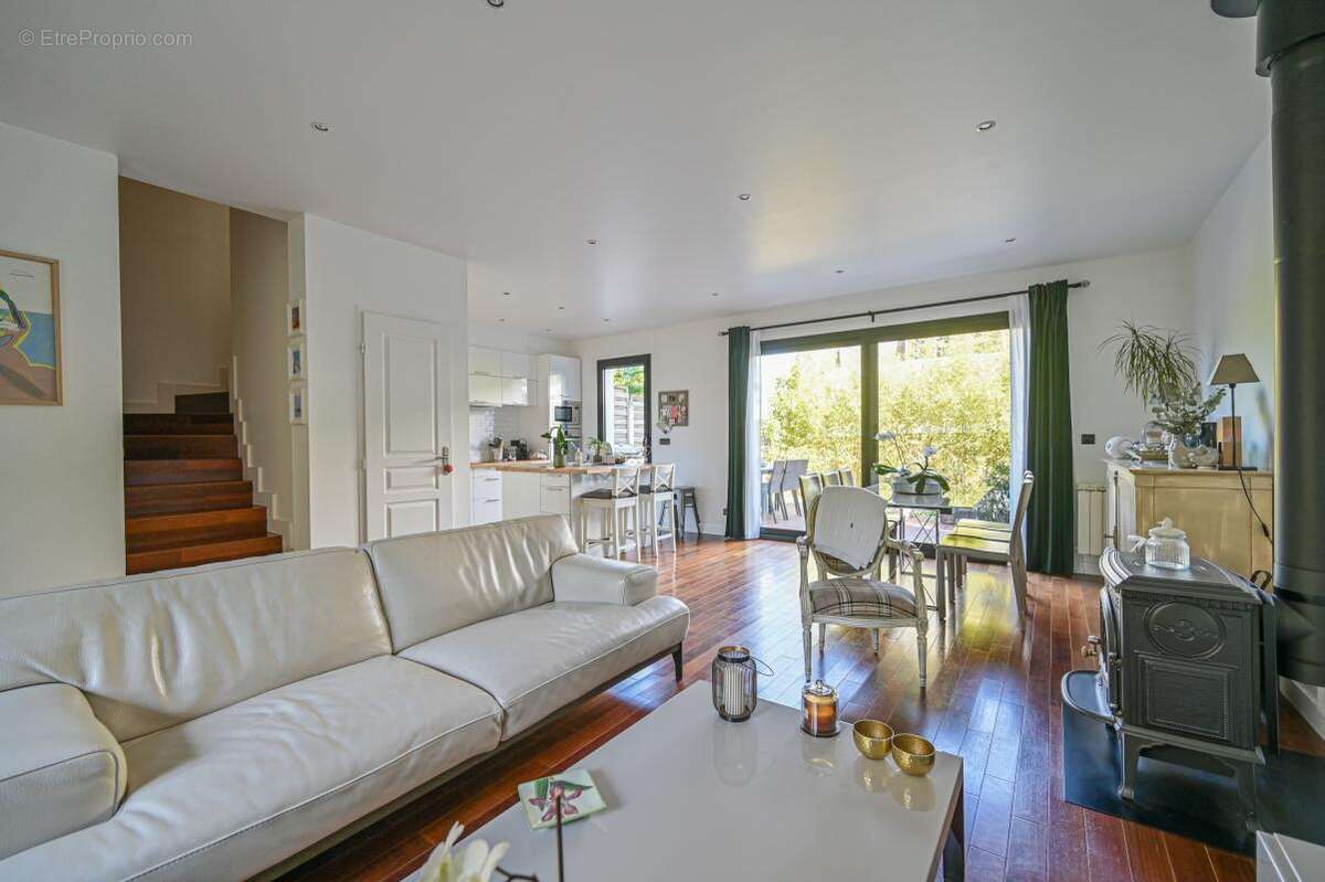 Appartement à BRY-SUR-MARNE