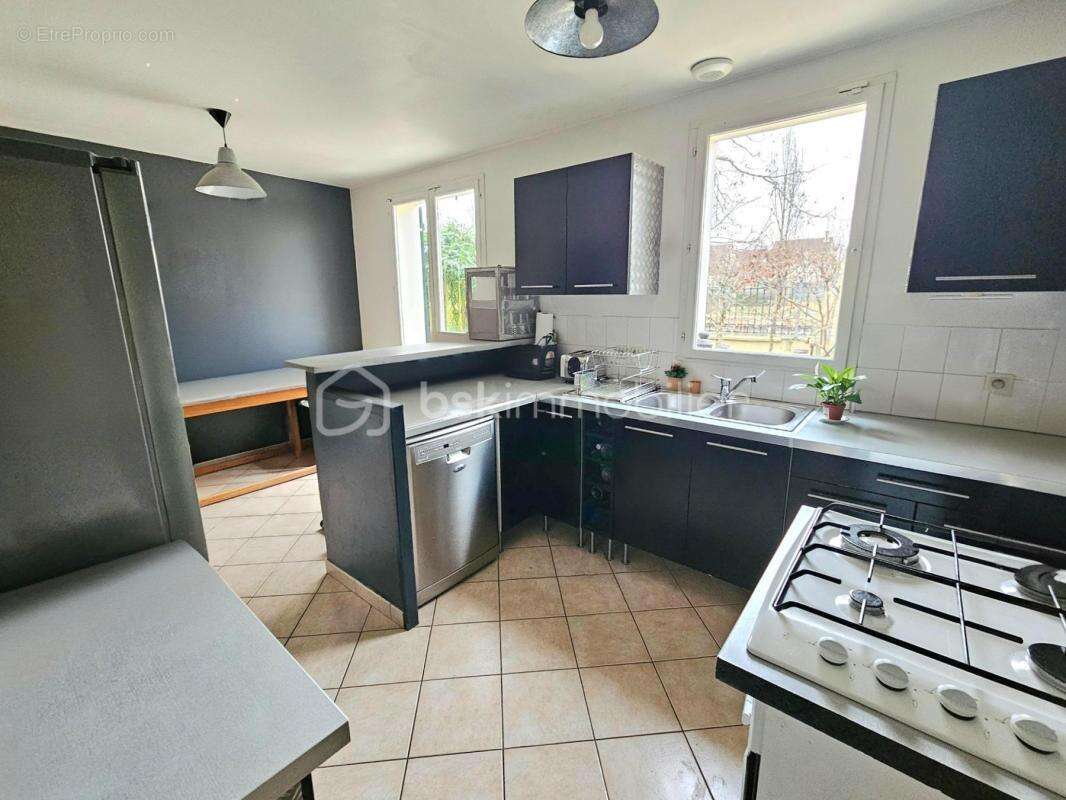 Maison à LES PAVILLONS-SOUS-BOIS