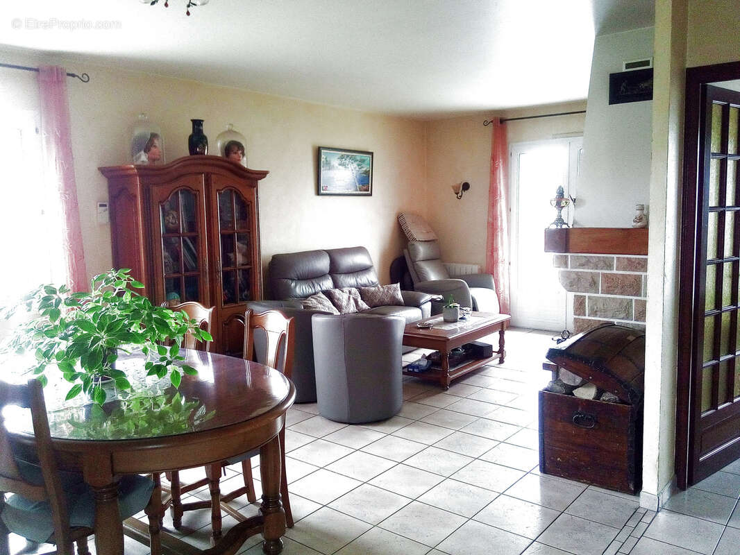 Maison 4 chambres - piscine - photo 2