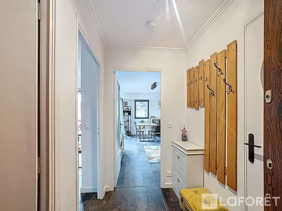 Appartement à MENTON