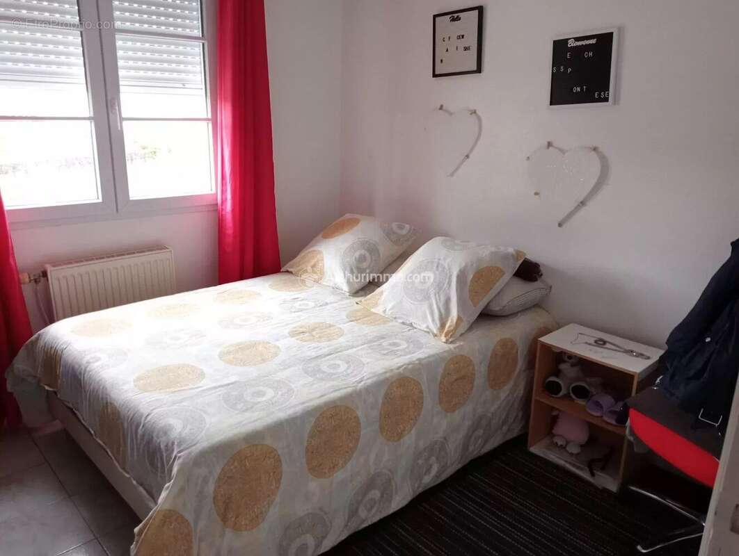 Maison à VILLAINES-LA-JUHEL