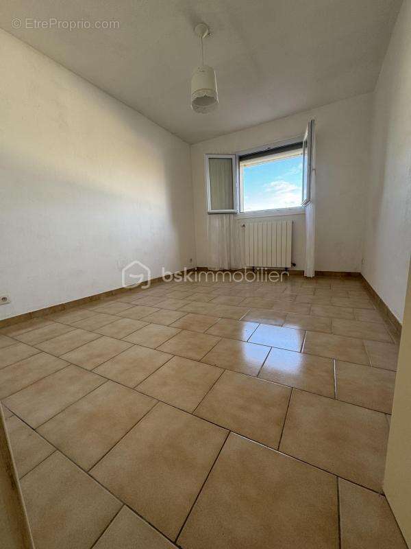 Maison à NISSAN-LEZ-ENSERUNE