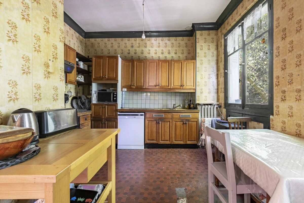 Chaville rive droite- belle maison annees 1930 - photo 6