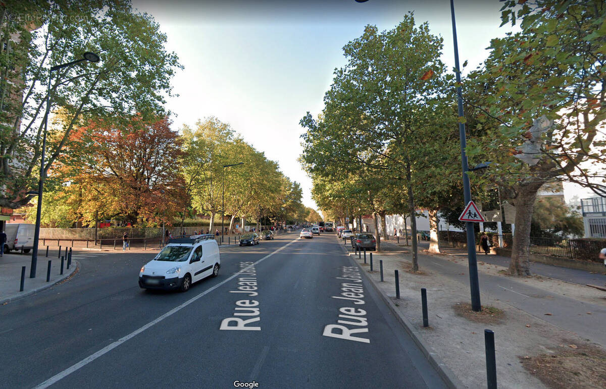 Parking à MAISONS-ALFORT