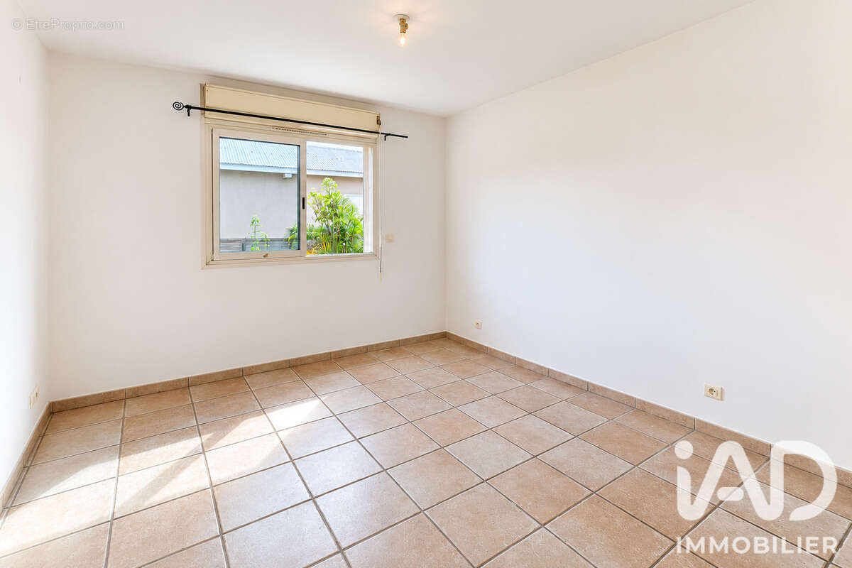 Appartement 37 m² à Le Tampon  - photo 3