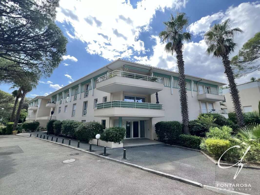 Appartement à SAINT-RAPHAEL