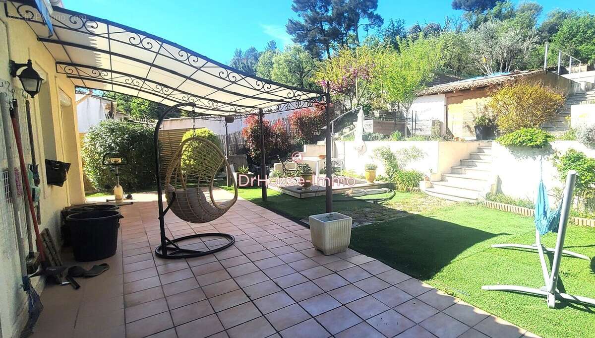 Maison à MARSEILLE-11E