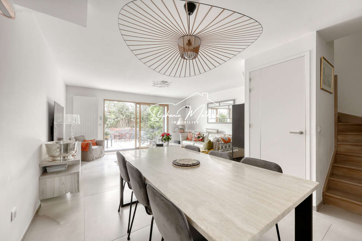 Appartement à RUEIL-MALMAISON