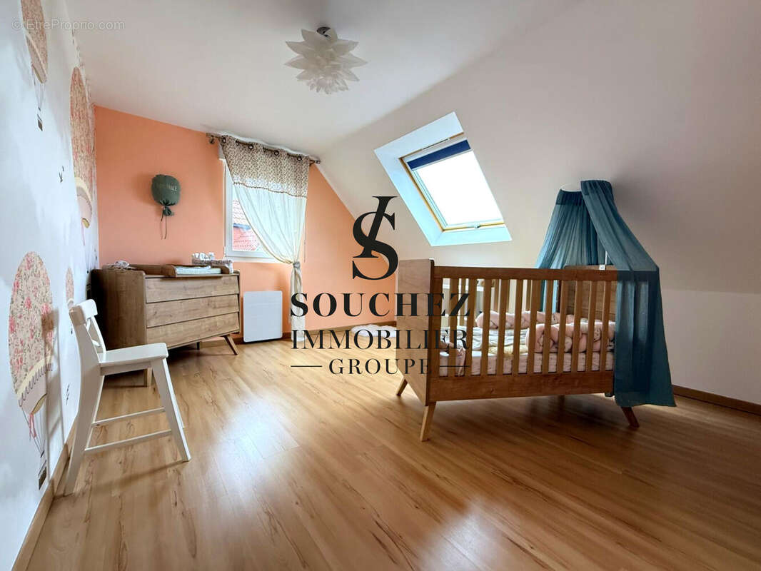 Maison à GOUY-SOUS-BELLONNE