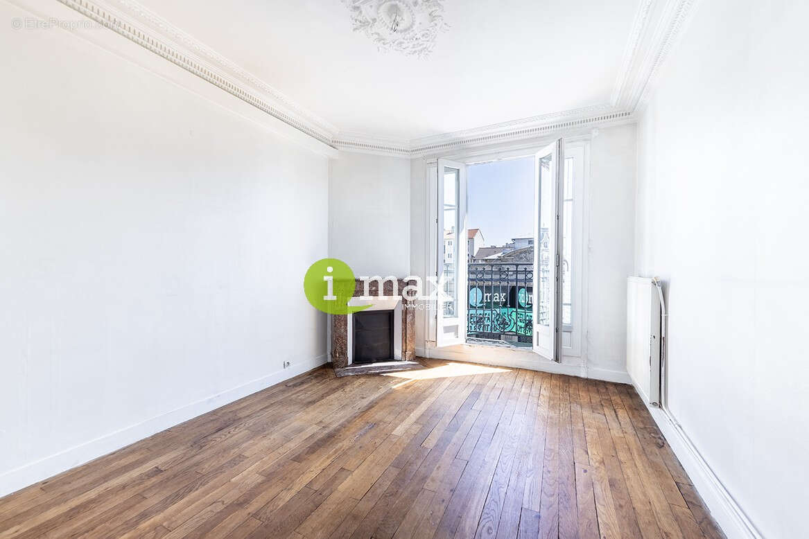 Appartement à CLICHY