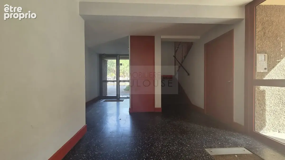 Toulouse  bellefontaine  t3 60m² avec loggia - photo 6