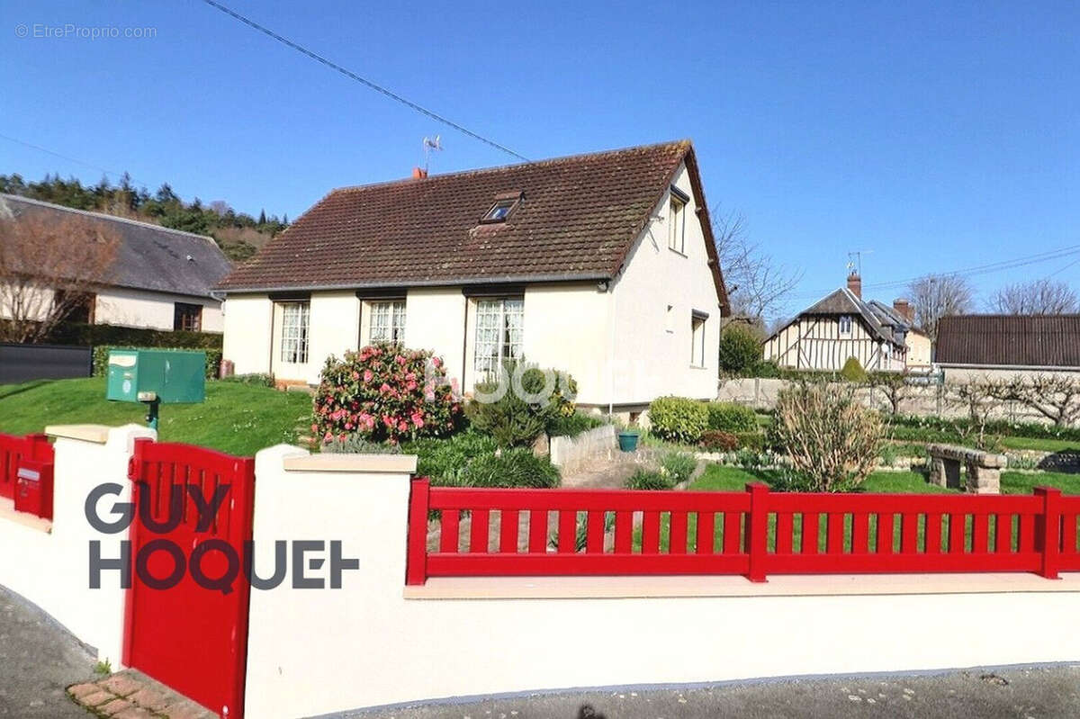Maison à BERNAY