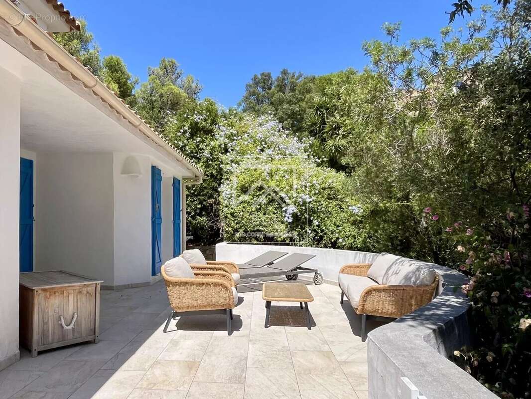 Maison à PORTO-VECCHIO