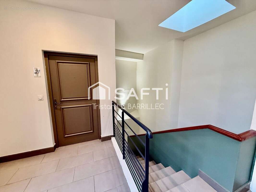 Photo 3 - Appartement à NIMES