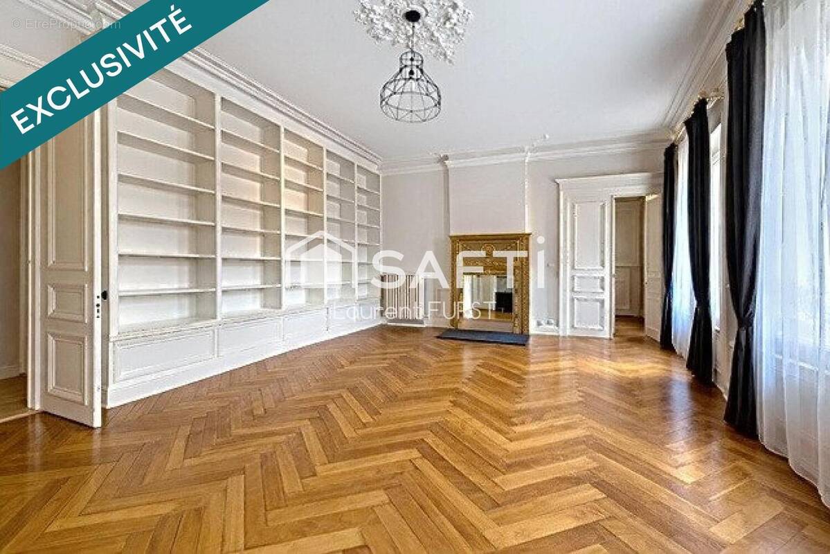 Appartement 158 m² à Metz  - photo 1