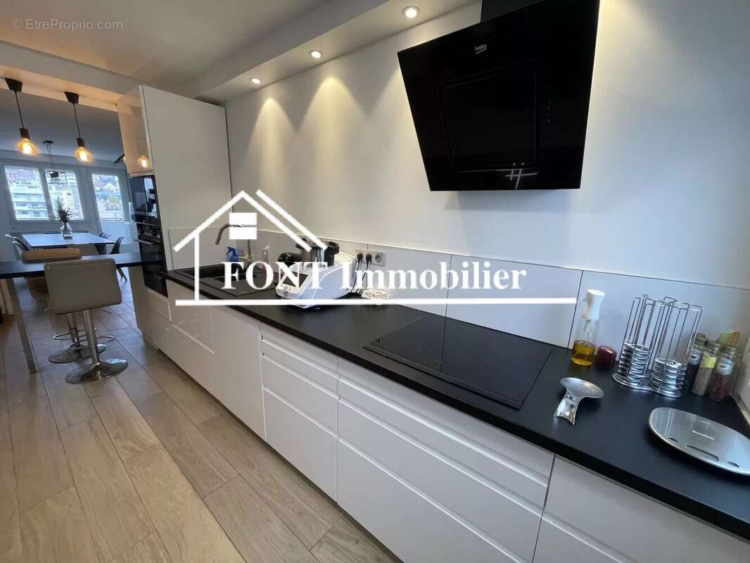 Appartement à SAINT-ETIENNE