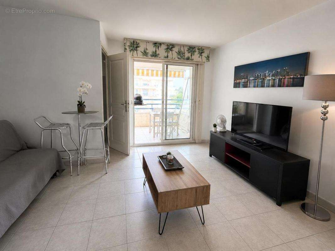 A vendre : t2 30m² frejus plage exposition ouest - photo 2