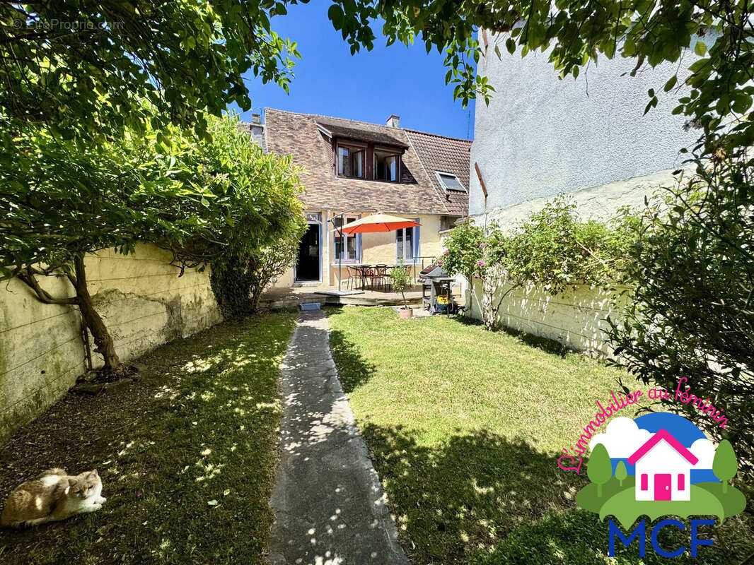 Maison 65 m² à Longnes  - photo 2