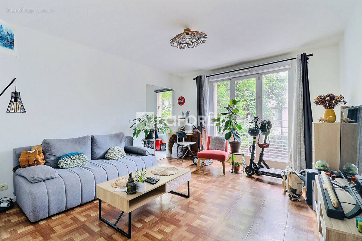 Appartement à SAINT-DENIS
