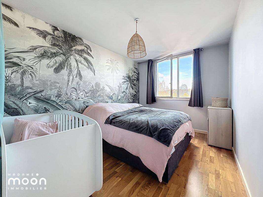 Appartement à OULLINS