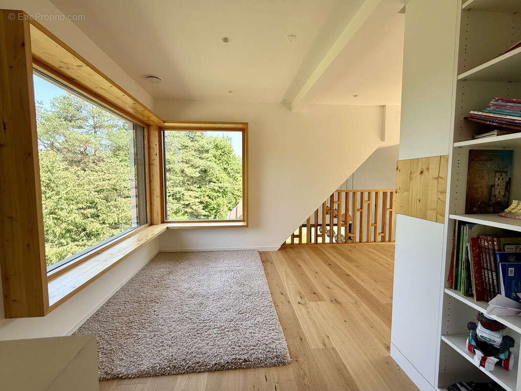 Maison à NEUVE-EGLISE