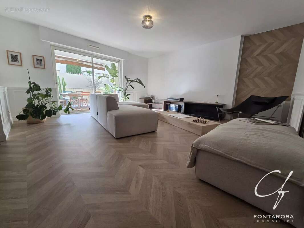 Appartement à SAINT-RAPHAEL