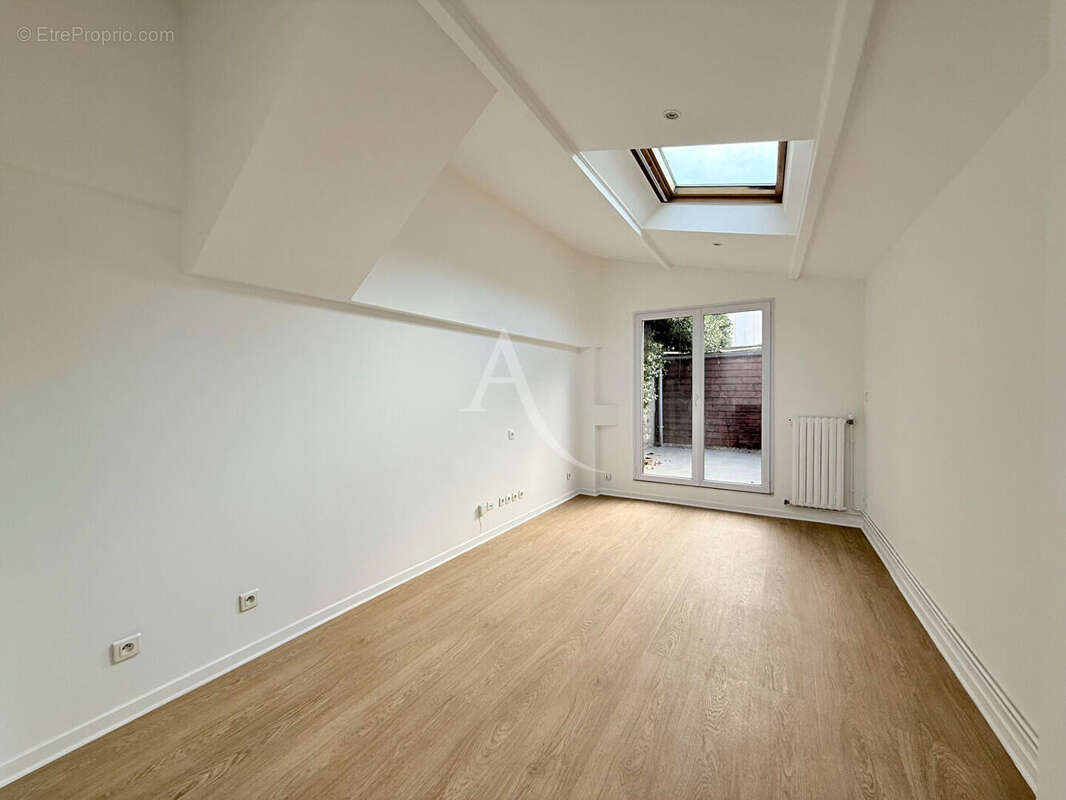 Maison à FONTENAY-SOUS-BOIS