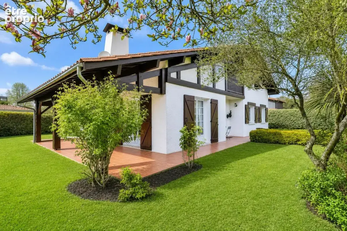 Maison 8 pièces de 160 m² à 200m du Lac à Sanguinet - photo 2