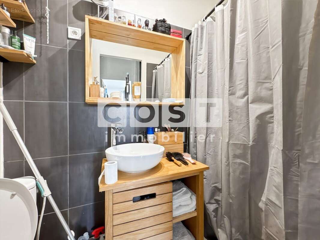 Appartement à CLICHY