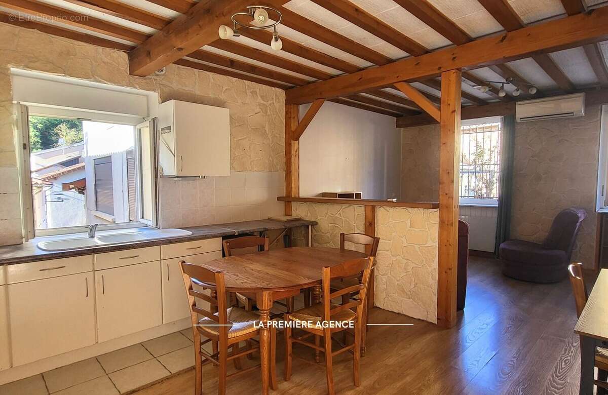 Maison 60 m² à Saint-Clement-Sur-Valsonne  - photo 5