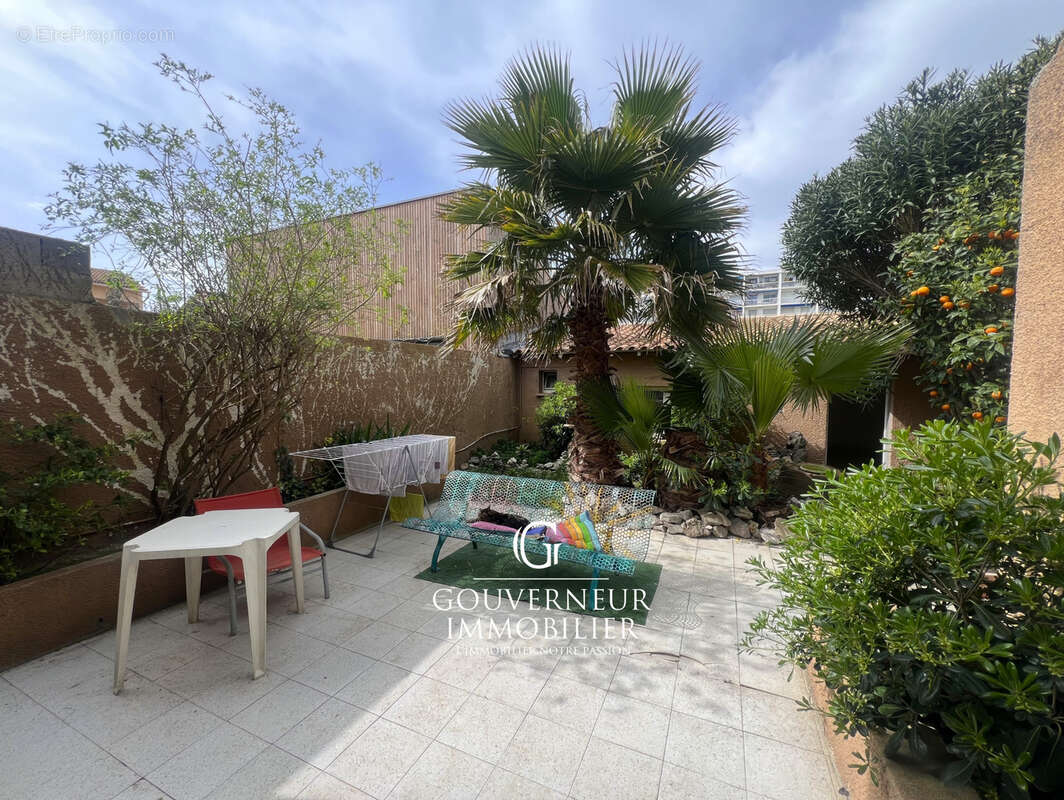 Commerce à CANDILLARGUES