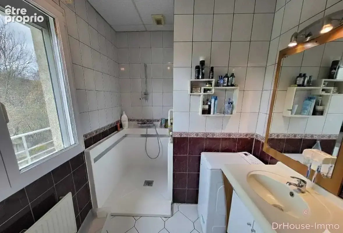 Maison 6 pièces 88 m² à vendre à Polignac (43000) - photo 53