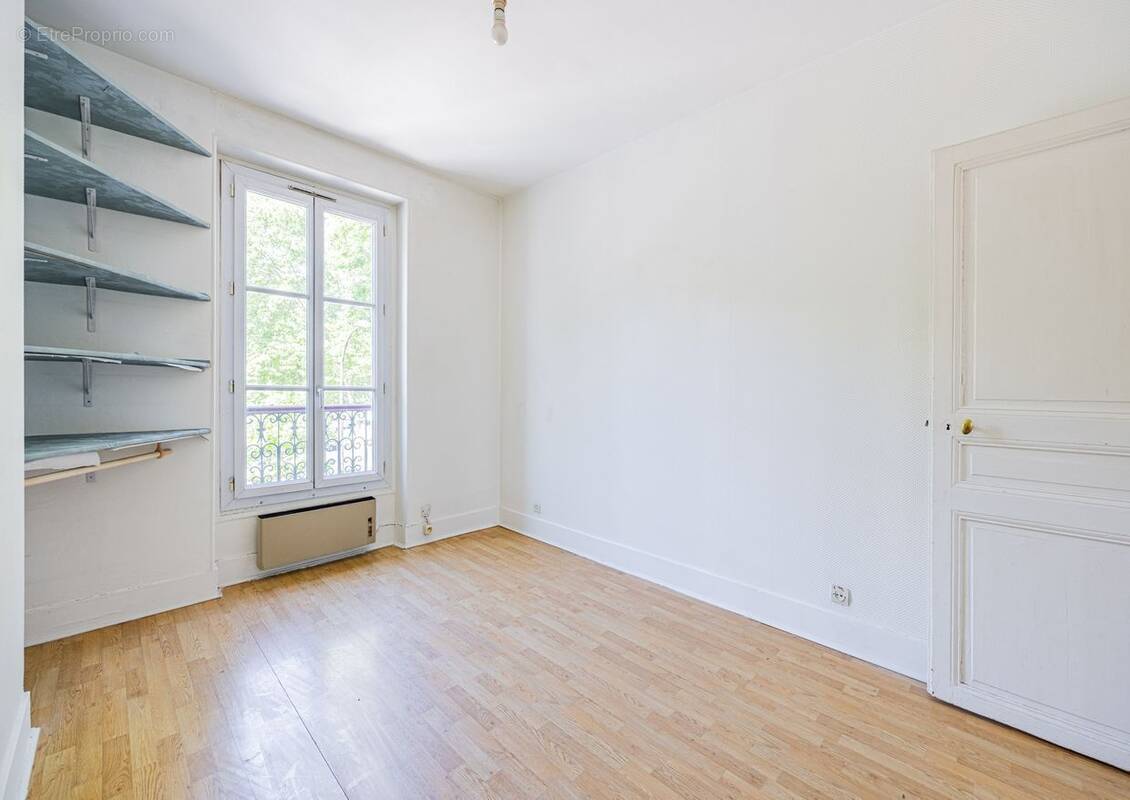 Appartement à PARIS-19E