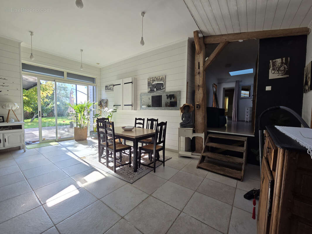 Maison à CASTILLONNES