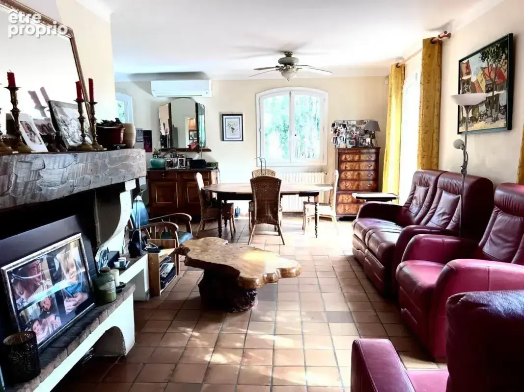 Maison 7 pièces 161 m² à vendre à La Garde (83130) - photo 4