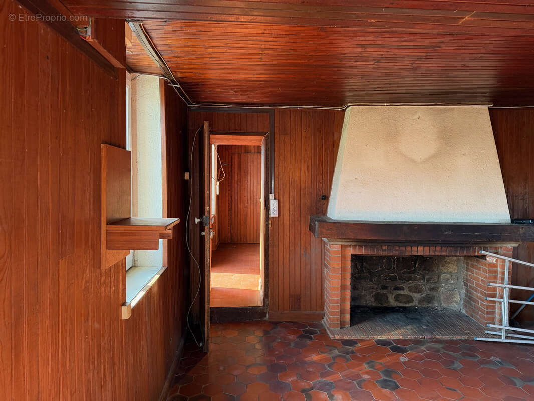 Maison à LA PETITE-MARCHE
