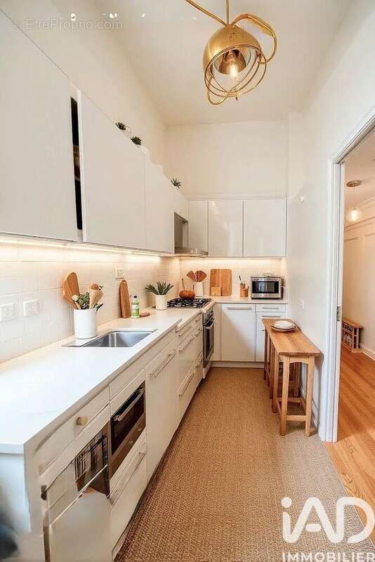 Photo 6 - Maison à VILLENEUVE-L'ARCHEVEQUE