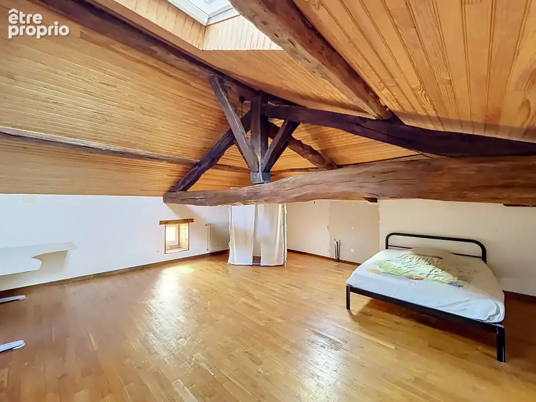 Propriété de charme en Sud Charente   428m2 habitables, 1,6 hectare et vue remarquable. - photo 12