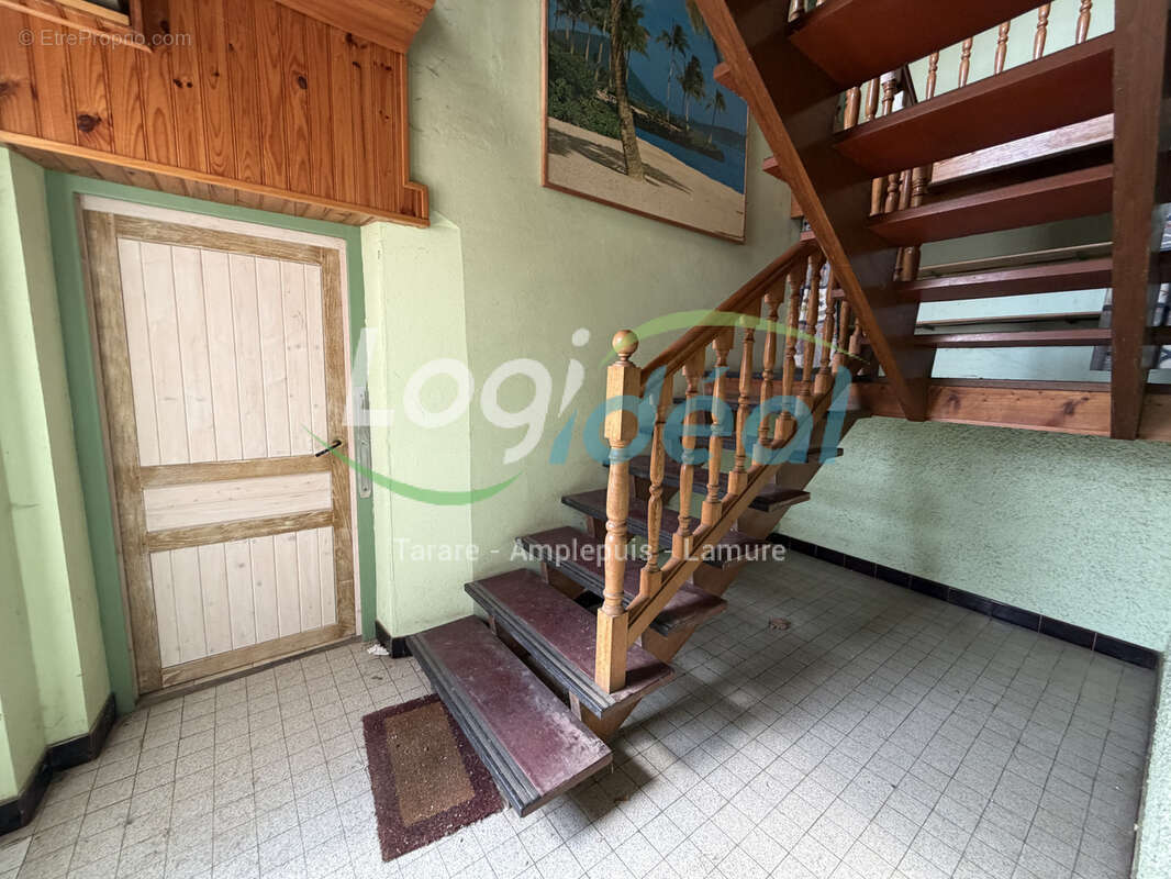 Maison de ville à rénover - photo 8